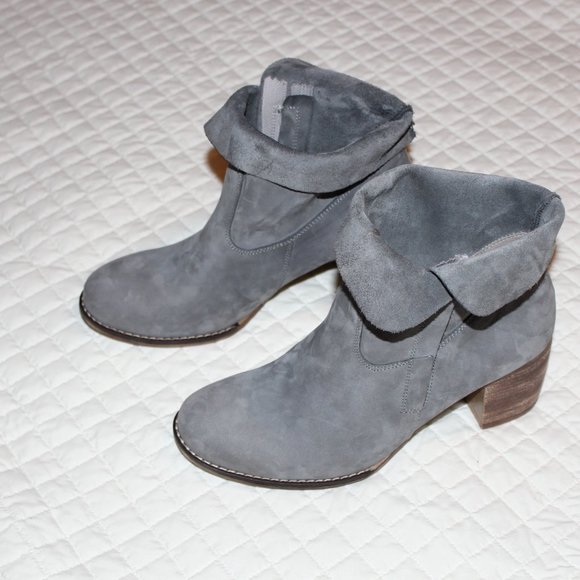 Zapato Fold-Over Leather Boot - Women - Picture 13 of 14